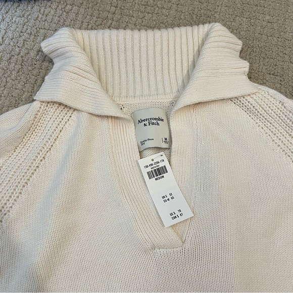 Abercrombie Notch Neck Cream Sweater - Picture 2 of 4